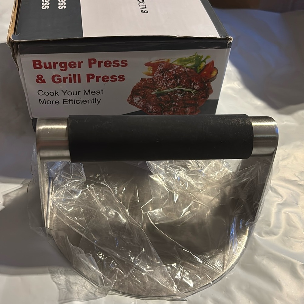 Smash Burger Press with Anti-Scald Handle Stainless Steel. New 1